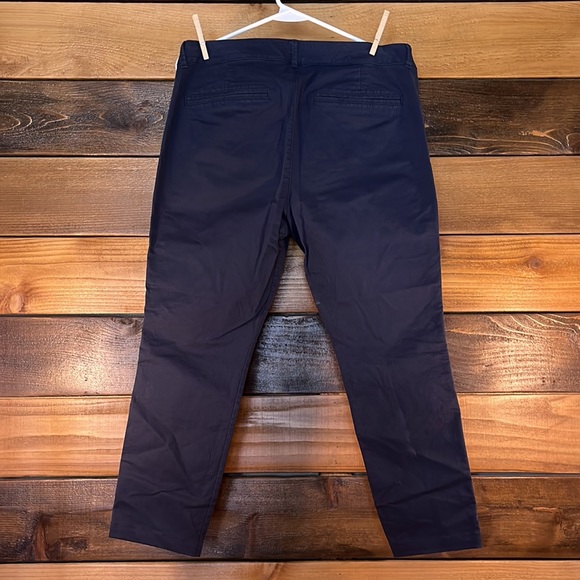 Old Navy pants bundle 3 pairs. All size 12 - Picture 7 of 12